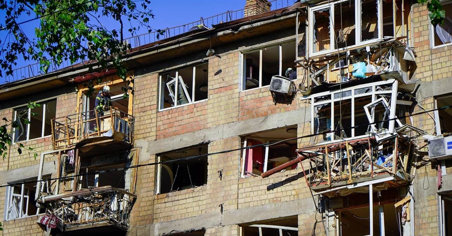 У Києві під час розбору завалів виявили загиблого