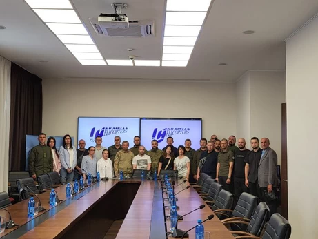 “Веніславщина” може зупинити роботу авіабізнесу, який рятує людські життя