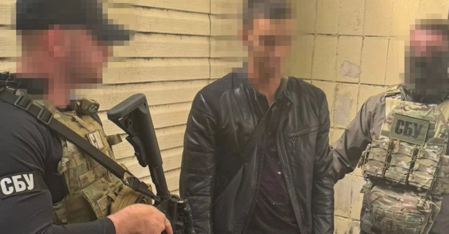 В Киеве задержали 17-летнего выпускника школы, который корректировал удары РФ по столице