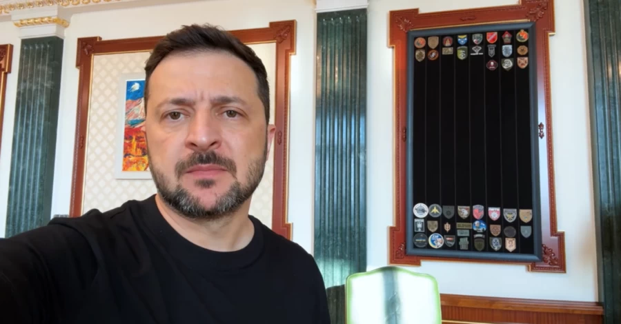 Зеленский провел Ставку, посвященную расширению использования всех типов беспилотников на фронте   