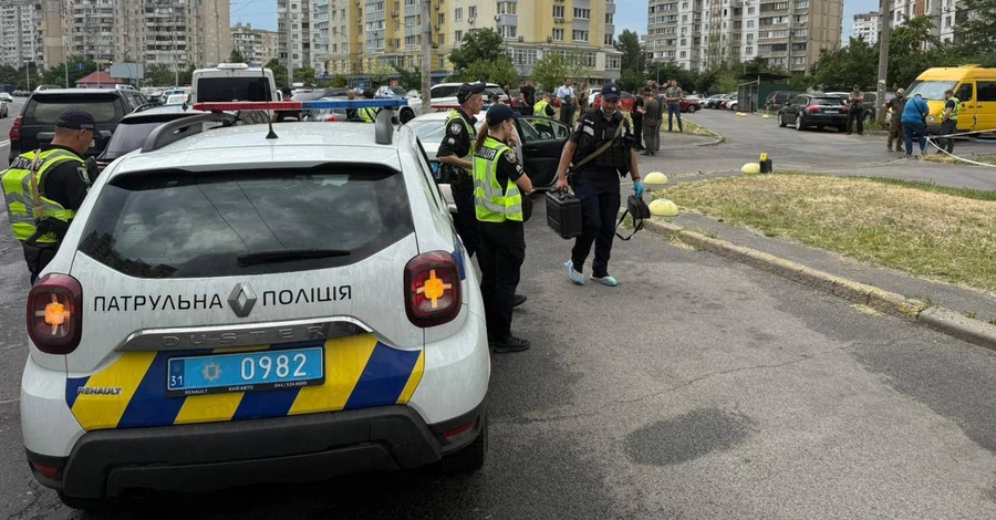 У Києві невідомий застрелив чоловіка в авто: перші подробиці від поліції