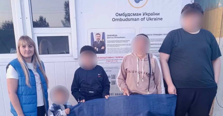 Из оккупации вернули семерых детей - за отказ от российского паспорта им ограничивали медпомощь