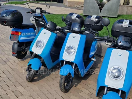 У Києві запустили прокат електромопедів - скільки коштує та як скористатися