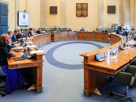 Уряд Чехії схвалив підготовку українських пілотів на винищувачах F-16