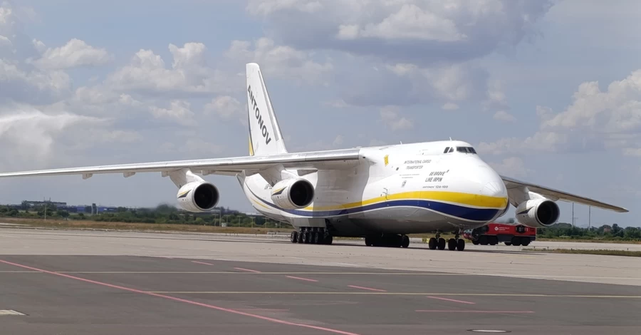Ан-124 