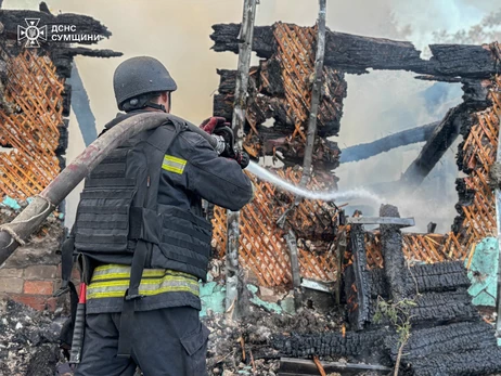 Росіяни атакували учбовий заклад на Сумщині, є поранені