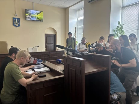 Шабунін прибув до суду, де йому обиратимуть запобіжний захід