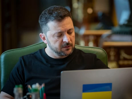 Президент Зеленський підписав закон про множинне громадянство