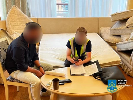 В Киеве иностранец за 9000 долларов помогал студентам-медикам сдавать экзамены