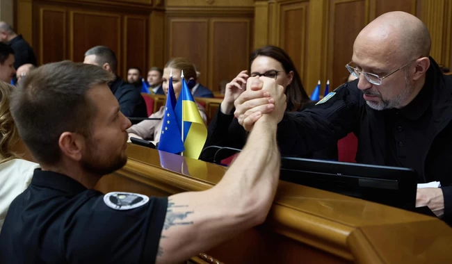 facebook Олександр Бакумов 