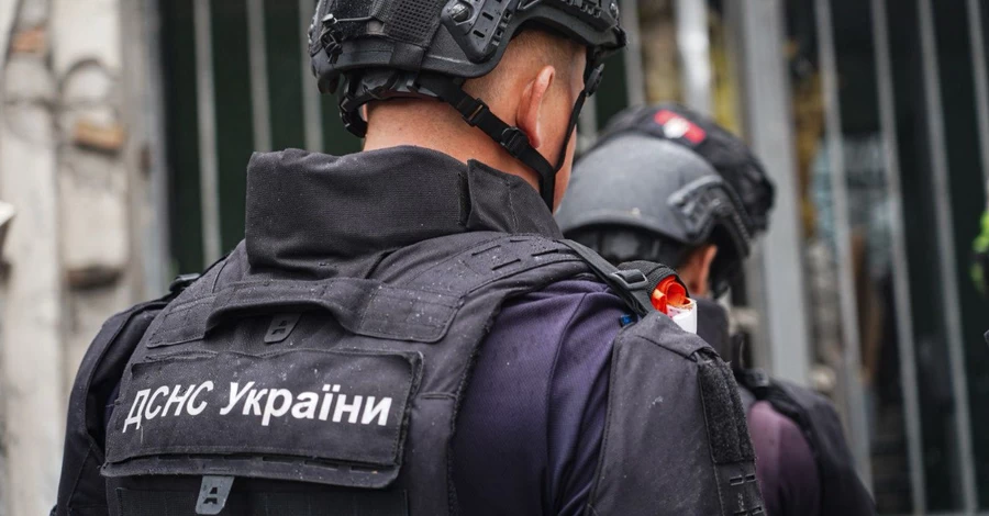 Росіяни вдарили дронами по Дніпропетровщині, один чоловік загинув, ще 2 – поранені