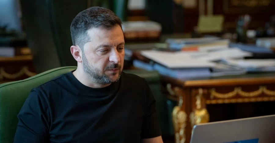 Сирський доповів Зеленському про бої під Покровськом та знищення ворожих ДРГ 