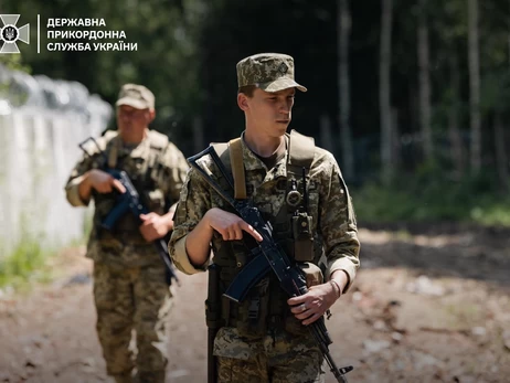 У Раді обговорюють дозвіл на виїзд за кордон для чоловіків віком 18-24 років, - Стефанчук