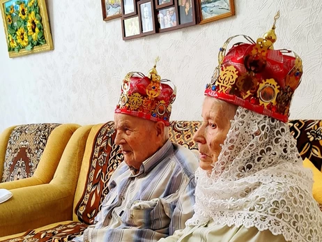 На Хмельниччині повінчалася пара довгожителів, яка прожила разом 72 роки
