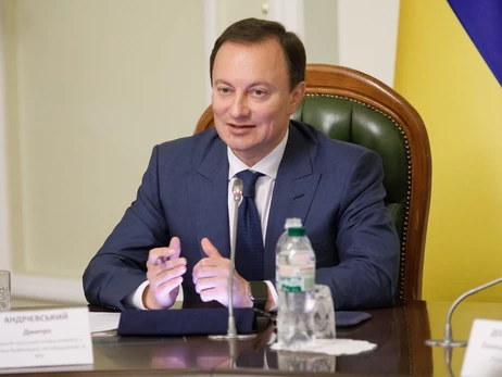 Екснардепу загрожує 12 років за ґратами за шахрайство 