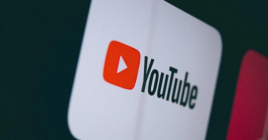 В Україні заблокували YouTube-канали підсанкційних Латиніної та Балашова