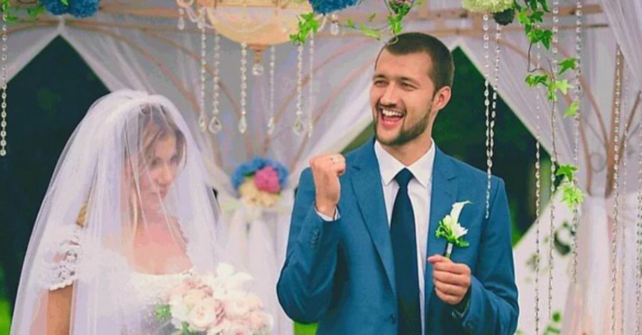 Альона Омаргалієва показала рідкісні знімки з весілля із чоловіком