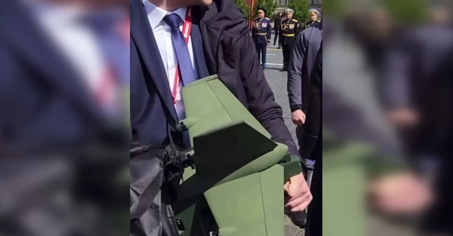 Путина начали охранять с помощью “карманных” дронов-перехватчиков, - СМИ 