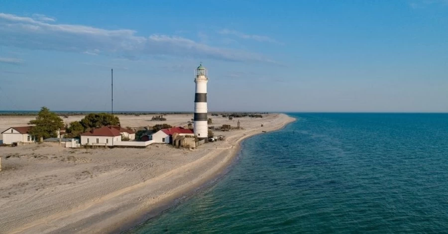 ГУР провело успішну операцію на Тендрівській косі - над островом замайорів український прапор
