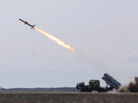 Німеччина готує масштабні замовлення оборонної техніки на мільярди євро — Reuters