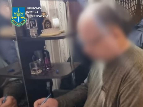 Бывший руководитель ТЦК помог экс-начальнику киевского метрополитена скрыться за границей - ему объявлено подозрение