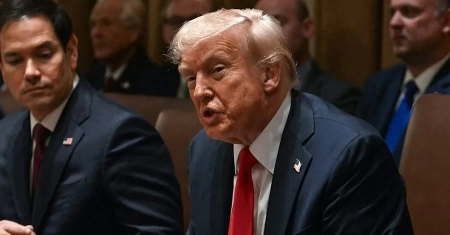 Трамп відреагував на ядерні загрози Медведєва і перекидає два атомні підводні човни 
