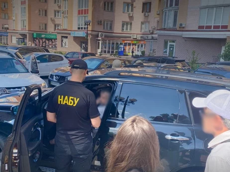 Среди разоблаченных НАБУ и САП – нардеп Кузнецов и экс-глава Луганщины Гайдай