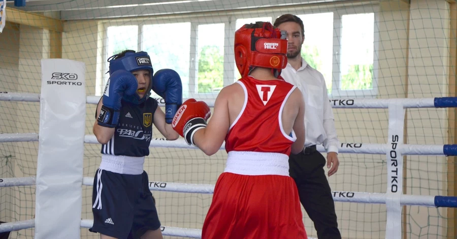 «Графік як у світових чемпіонів»: Вихованці секції SpartaBox та Favbet Foundation проводять свій перший тренувальний табір