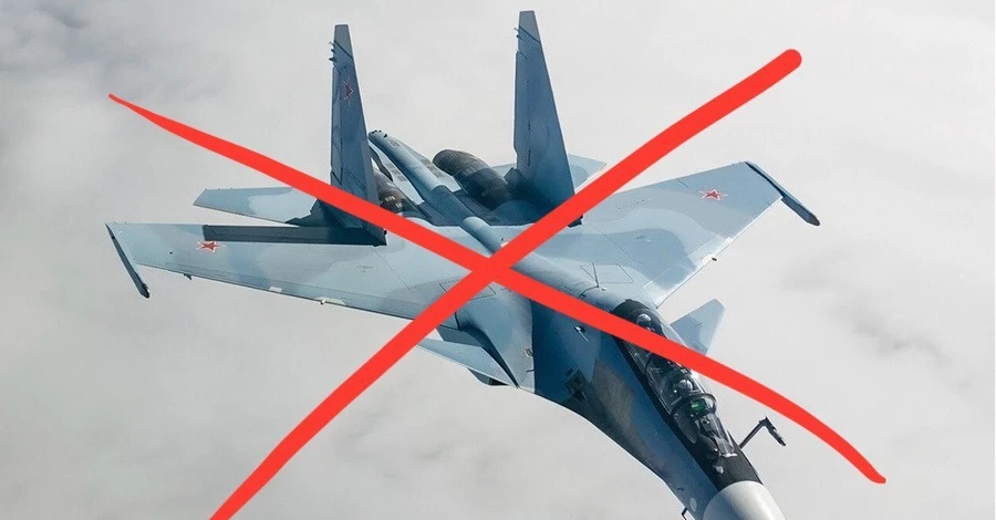 Войска РФ потеряли истребитель Су-30СМ в районе Змеиного, - ВМС Украины 