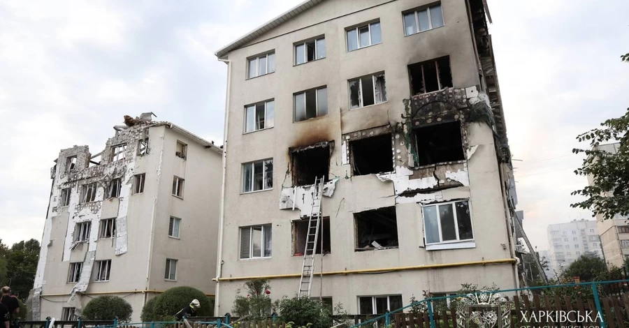 Росія вдарила по будинку у центрі Харкова: багато поранених, серед загиблих 2-річний хлопчик