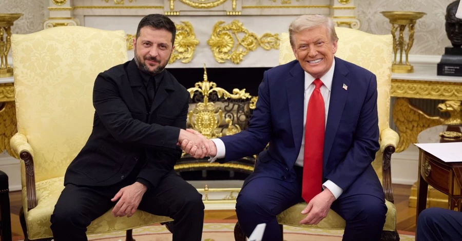 Зеленский и Трамп обменялись подарками в Белом доме — клюшкой и ключами