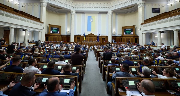 Коледж замість ПТУ і студент замість учень - Рада прийняла закон про професійну освіту