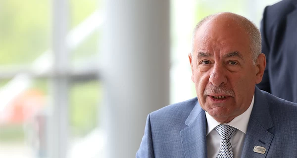 Президент Угорщини видалив згадку про РФ з посту про атаку на Мукачево