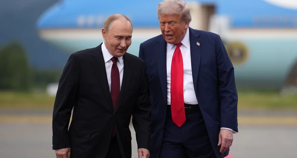 Трамп опублікував фото з переговорів на Алясці: себе порівняв з Ніксоном, а Путіна – з Хрущовим