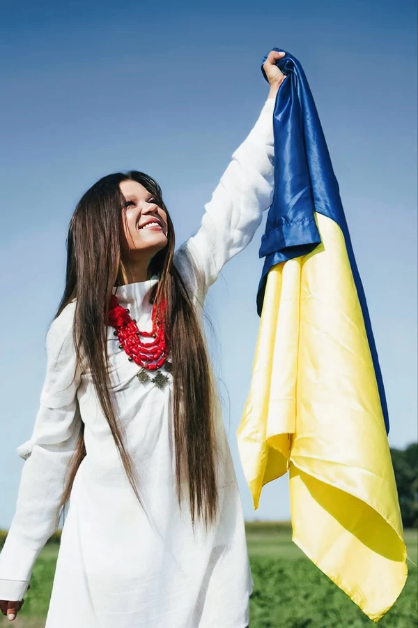 Огневич, Monatik и Руслана поздравили украинцев с Днем Независимости