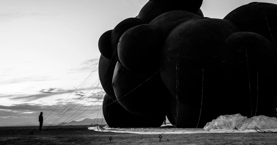 Буря уничтожила украинскую инсталляцию на фестивале Burning Man в США 