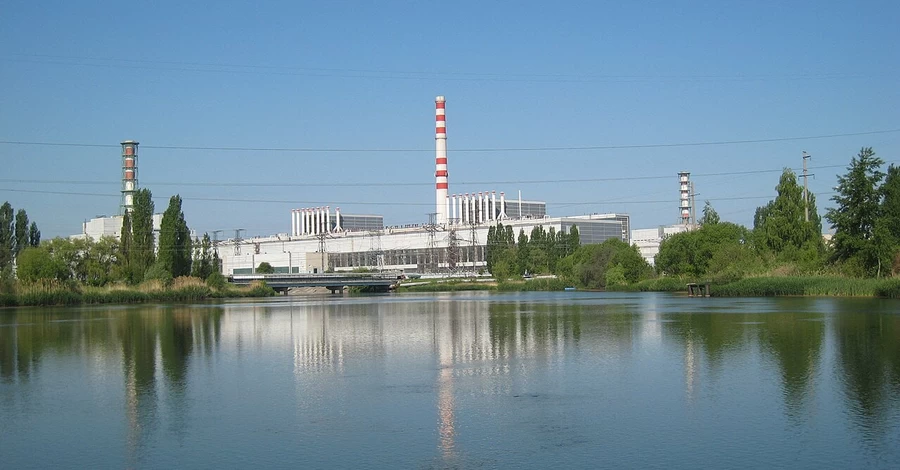 У Росії вночі пролунала серія вибухів, на Курській АЕС сталася пожежа