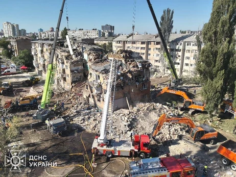 У Києві 29 серпня оголосили Днем жалоби за жертвами російського ракетного удару