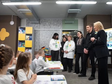 У 2025 році майже 2,3 мільйона школярів будуть навчатись очно, - Свириденко