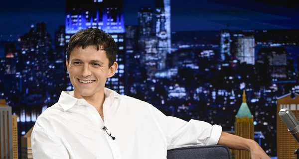 Том Холланд признался, что страдает от дислексии и СДВГ