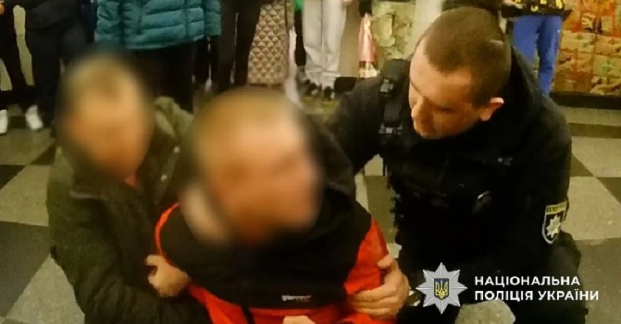 У Києві засудили чоловіка, який погрожував пістолетом полицейському