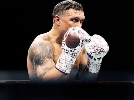 WBO дала Усику отсрочку обязательной защиты чемпионских титулов