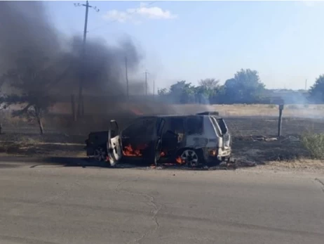 Автомобіль евакгрупи підірвався у Бериславі, загинув поліцейський