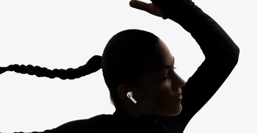 Українка B-Girl Kate знялася у промокампанії нових AirPods Pro 3