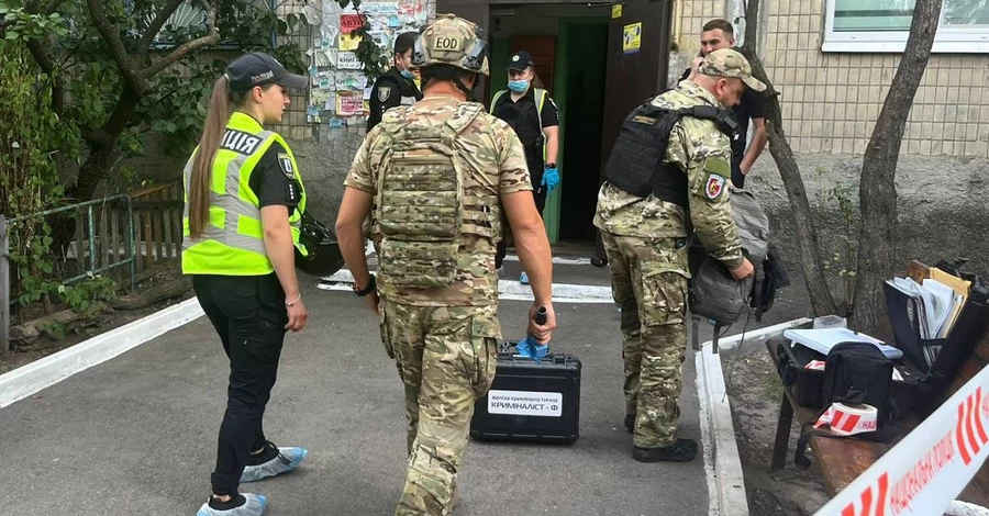 В Киеве взорвалась граната в квартире - двое погибших, один человек ранен