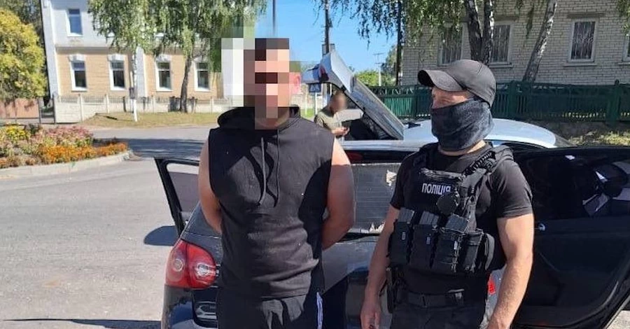 Житель Сумской области нанял киллера для своей бывшей девушки, которая отказалась переезжать с ним за границу