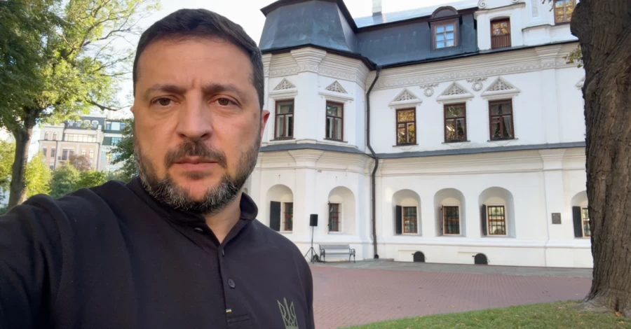 Зеленский подписал новые санкционные пакеты против РФ и тех, кто дестабилизирует Молдову