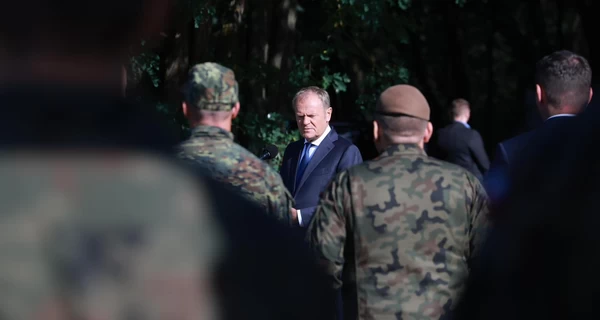 Российские дроны с боевой частью в Польше не падали, - премьер Туск