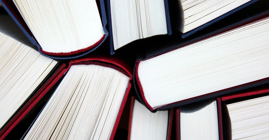 Залужний, Кулеба та Наталка Діденко - хто потрапив до списків «Книги року BBC - 2025»