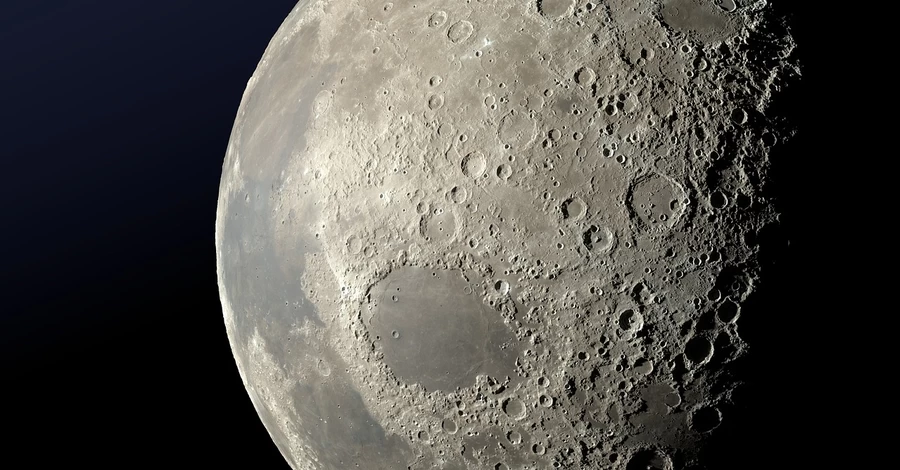На Місяць летить астероїд, для його руйнування NASA може підготувати ядерний удар 